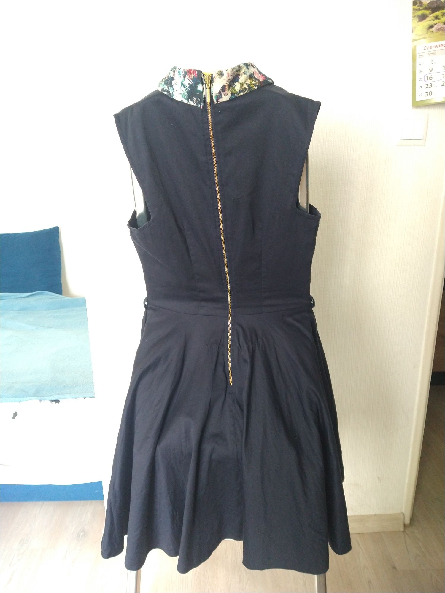 sukienka z kieszeniami Closet London S