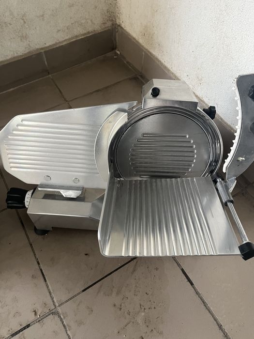 Слайсер Професійний Італія Sirman-Celmet діаметр ножа 250 мм