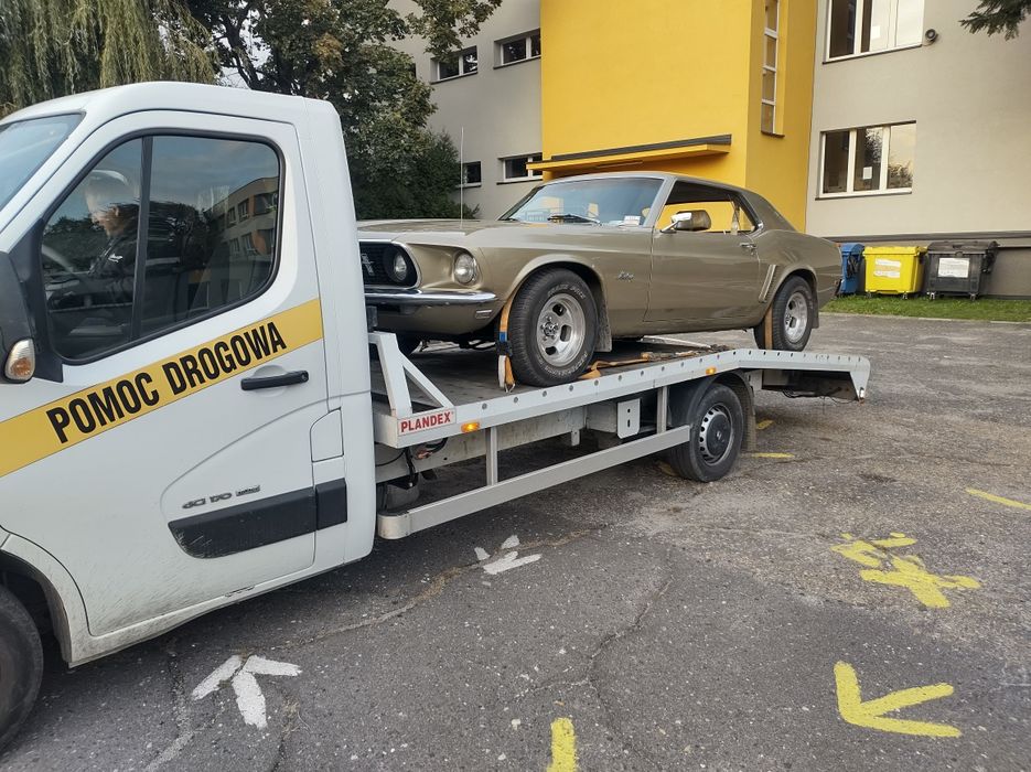 Pomoc Drogowa Gliwice Sikornik 24H Laweta Holowanie Transport Maszyn 6
