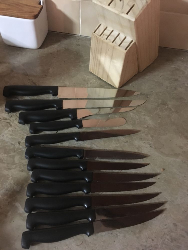 Conjunto facas com suporte novo