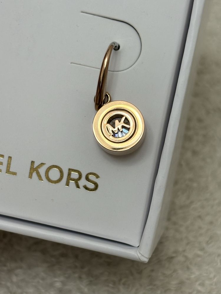 Nowe kolczyki Michael Kors