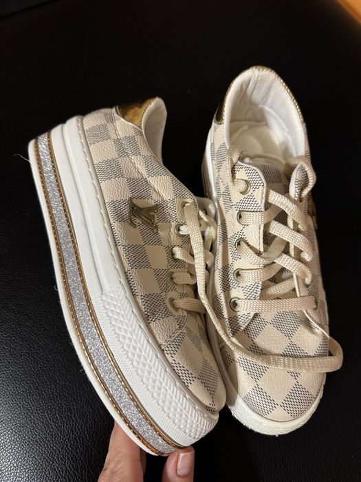 Buty na koturnie r.36