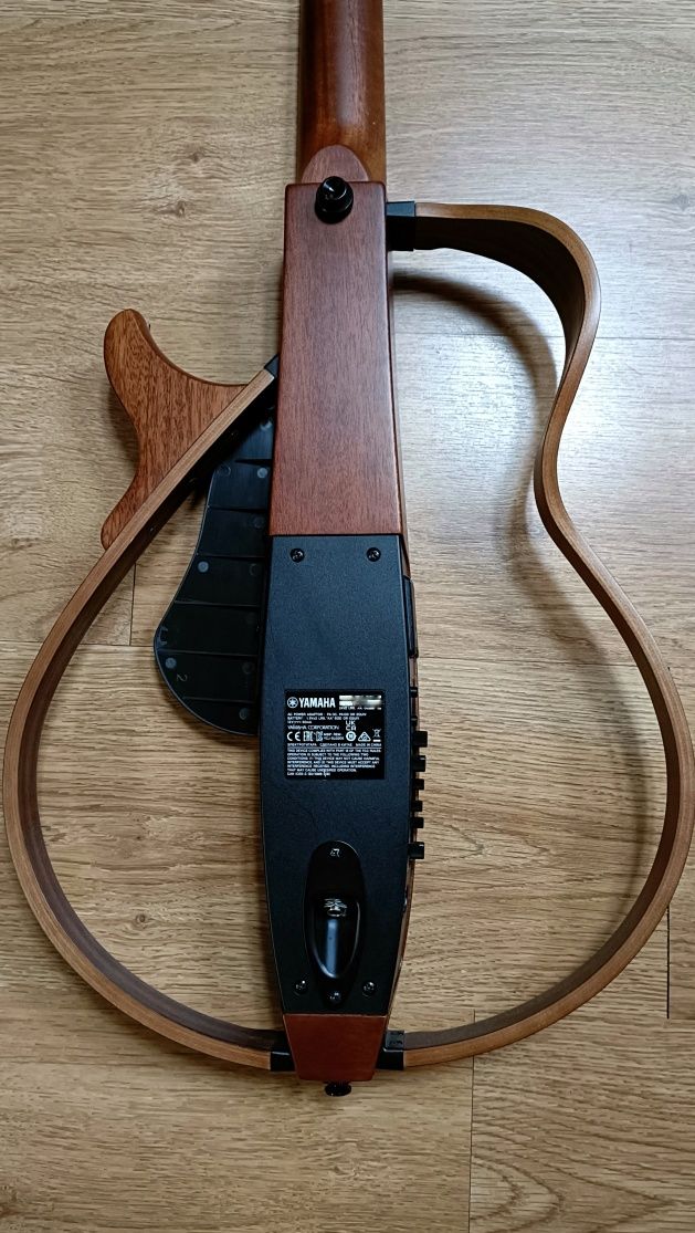 Yamaha SLG200S NA - Silent guitar