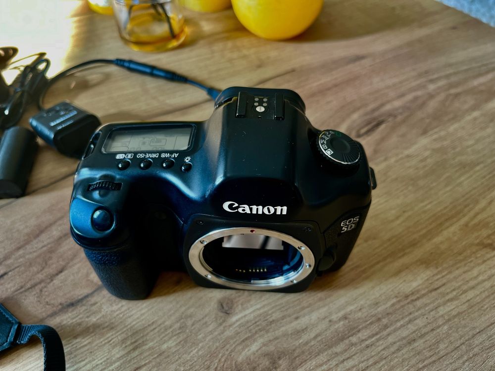 Canon 5d +2gb flash + пульт
