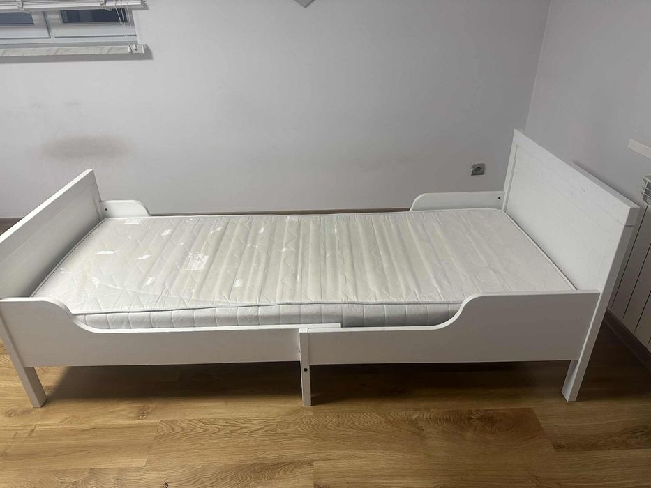 Łózko młodzieżowe białe 90x200