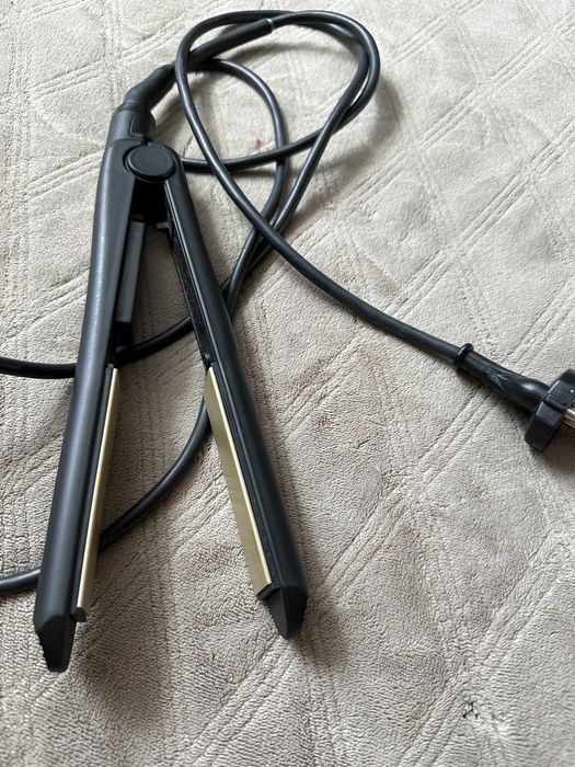 Щипці для волосся