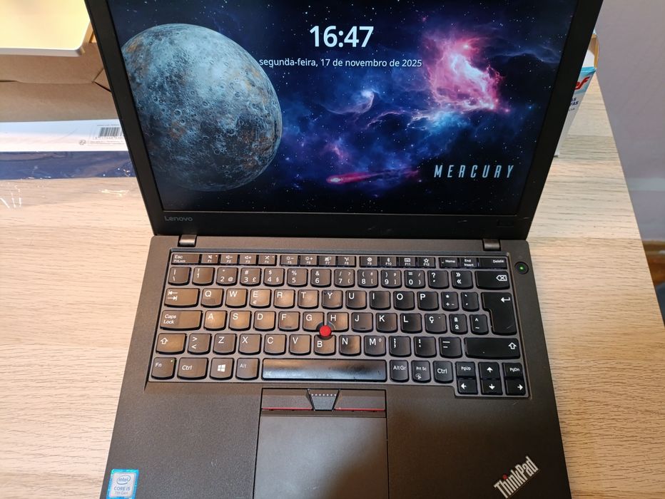 Thinkpad x270 11" / Intel i5, 16GB RAM, 256gb SSD