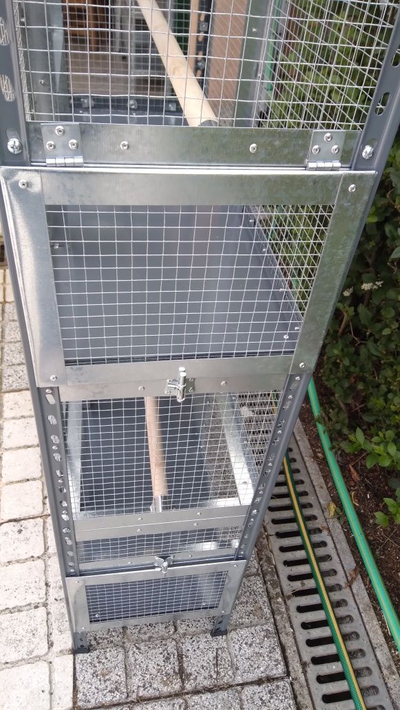 Gaiolas duplas novas para pássaros