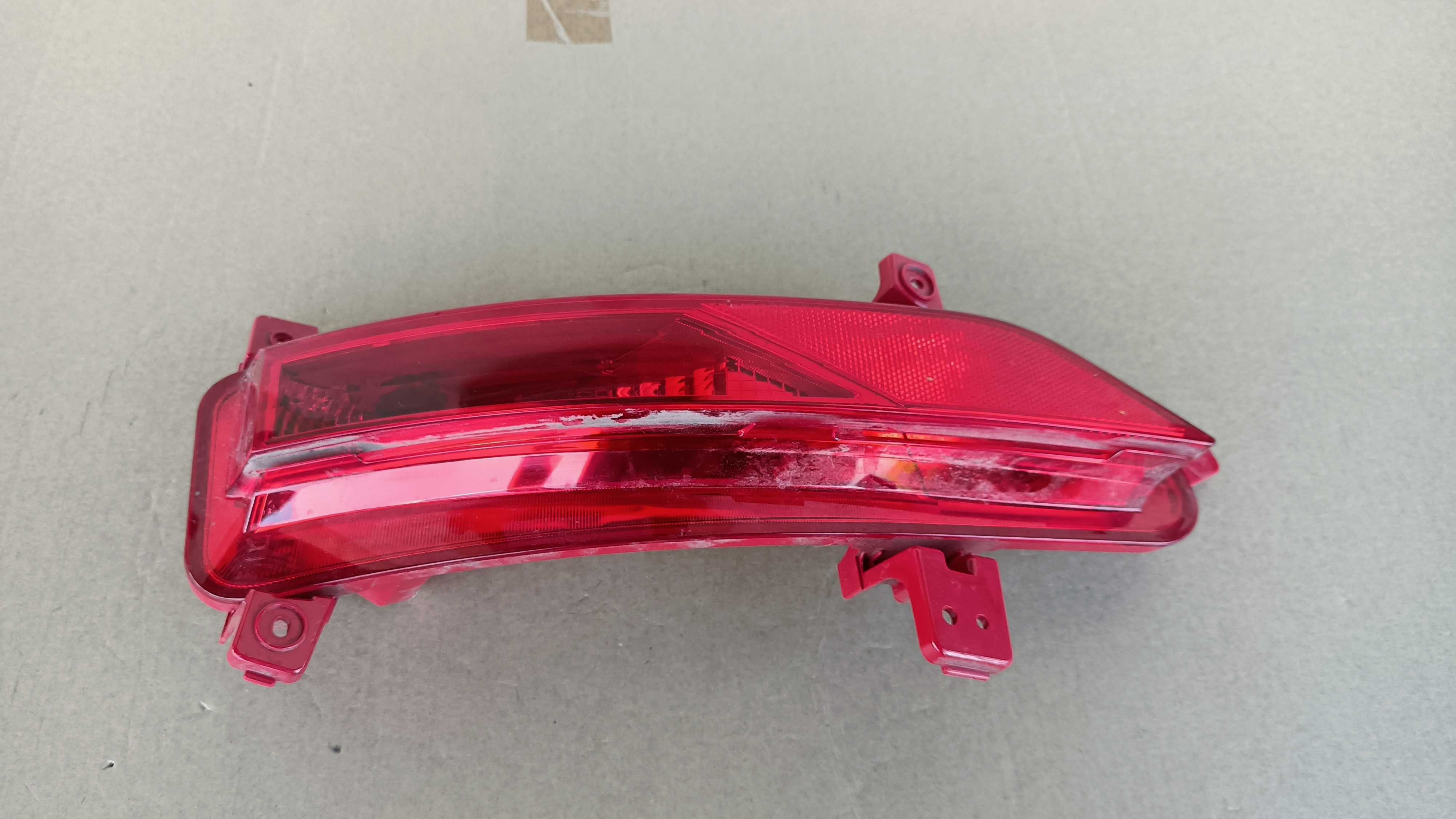 Lampa cofania tył tylna prawa w zderzak HYUNDAI I30 III N ORYGINALNA