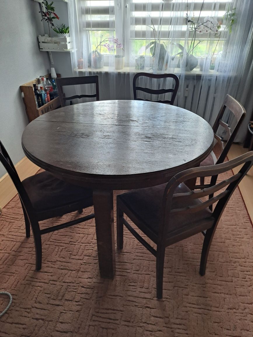 Stół vintage rozkładany plus 9 krzeseł