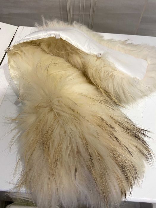 Мех натуральный воротник енот