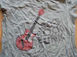 szara elastyczna koszulka z motywem gitary, rock