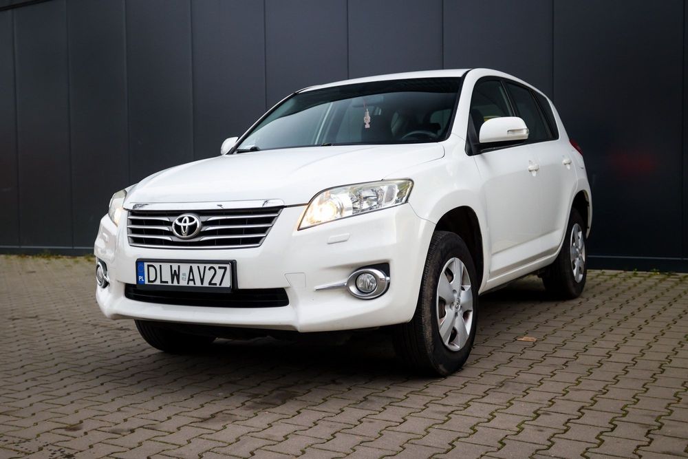 Toyota RAV4 Toyota RAV4 III • 2012 • 1 właściciel • LPG • Salon Polska