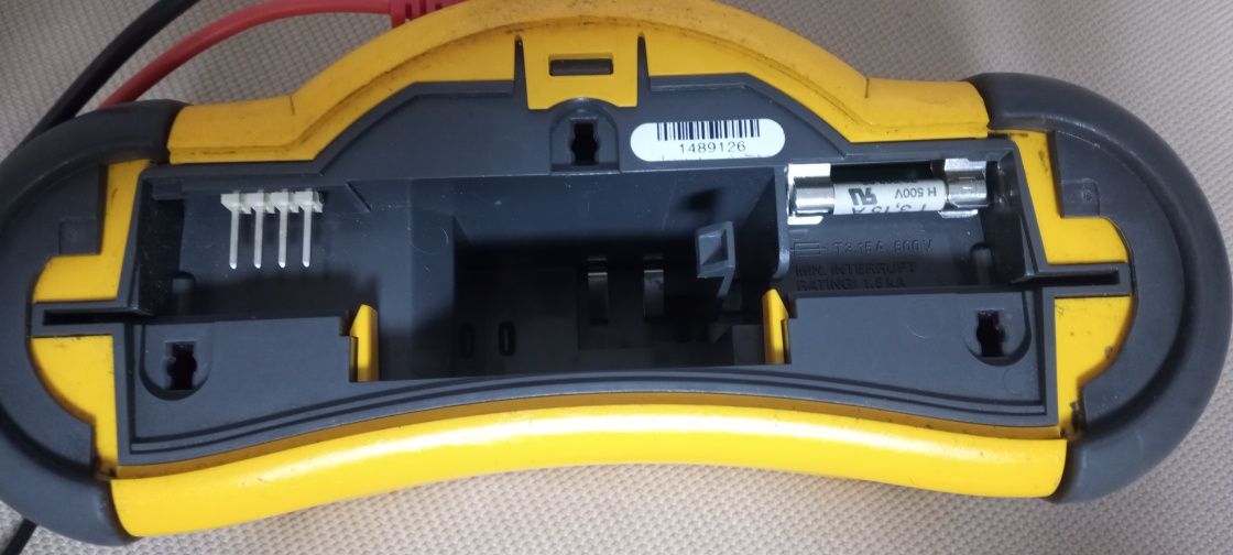 Тестер електричних установок Fluke 1653B