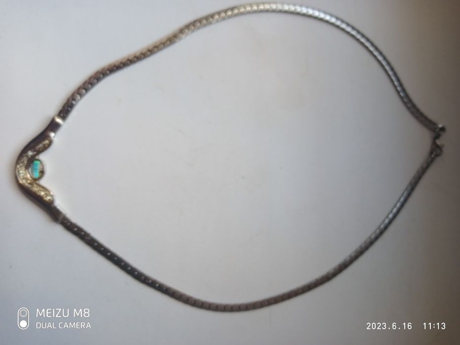 Кол'є  позолочане з натуральним камінцем і цирконами в доброму стані