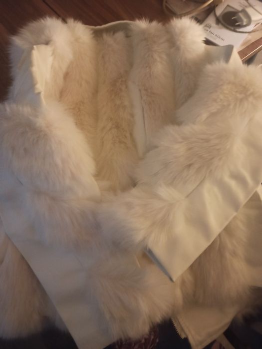 Casaco branco tamanho M