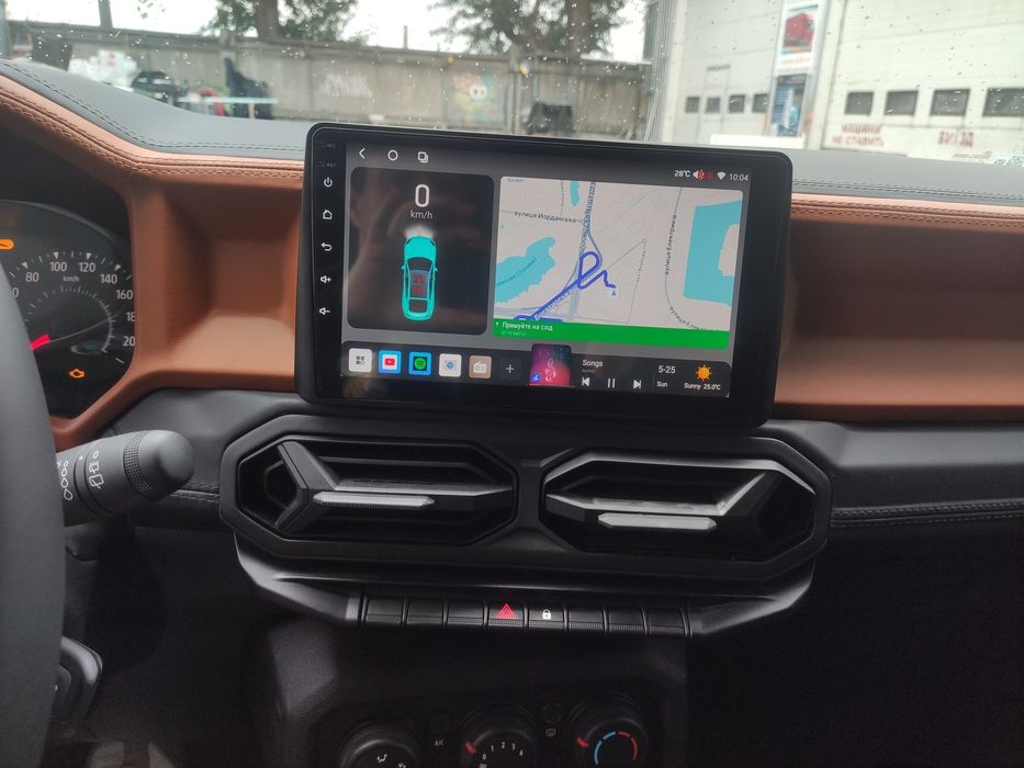 Штатная автомагнитола для Renault Duster 2025 шустрая , Qled + CarPlay