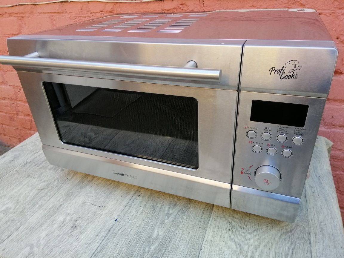 Продам микроволновку Clatronic