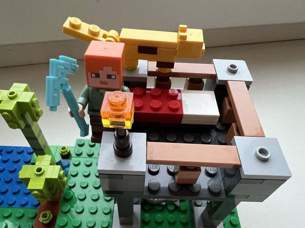 Конструктор Lego 21158 minecraft