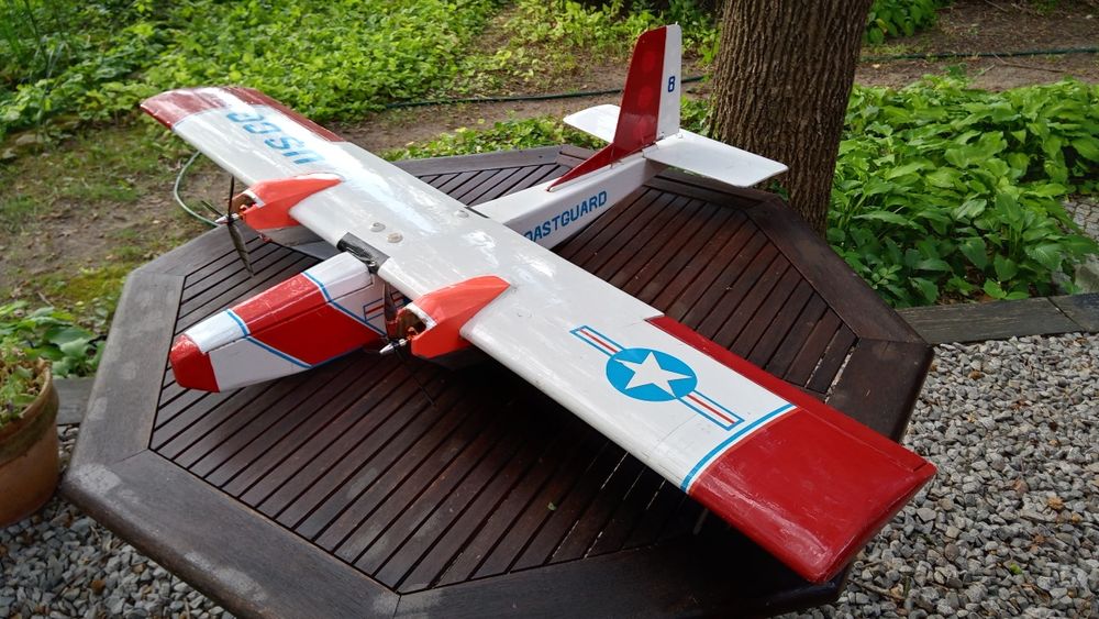 COASTGUARD samolot dwusilnikowy RC