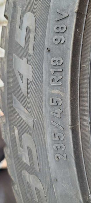 235/45 R18 Pirelli Sottozero 3 4шт зимня