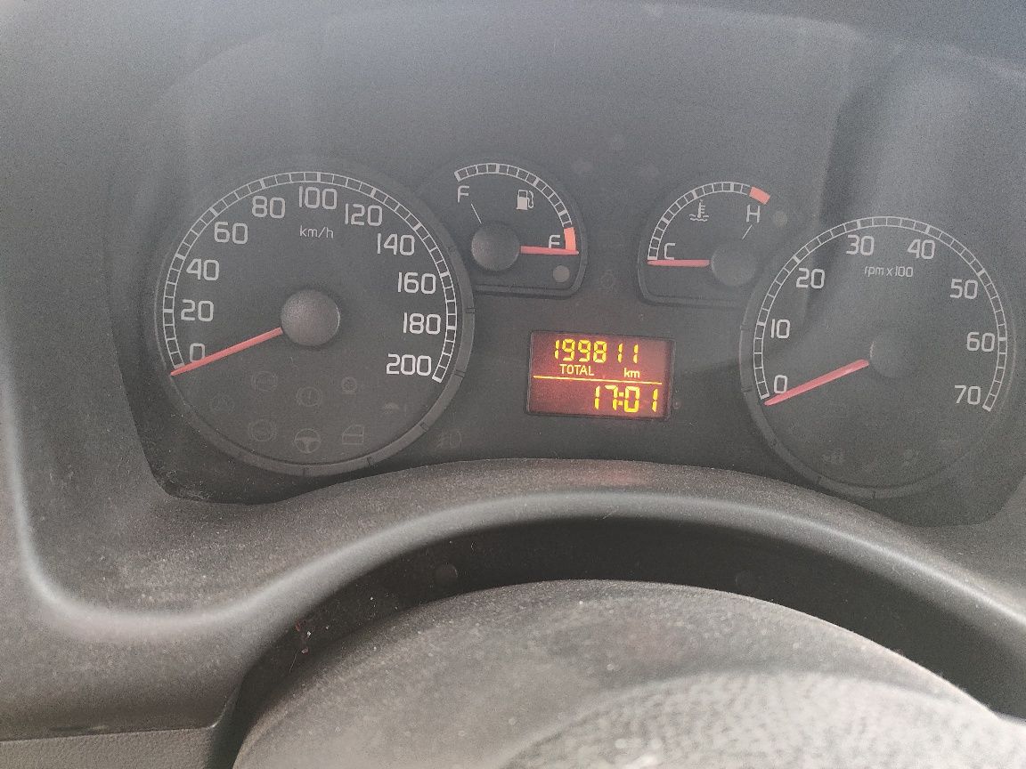 Fiat Punto 1.2 GAZ 2004r