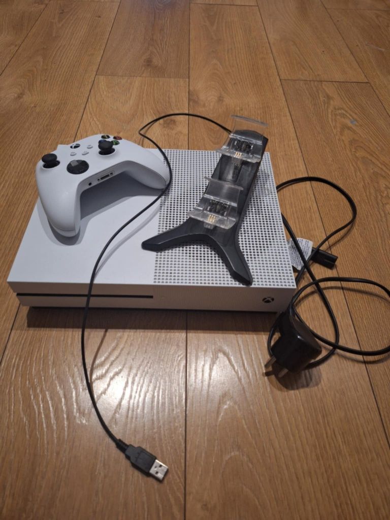 Sprzedam exbox one s