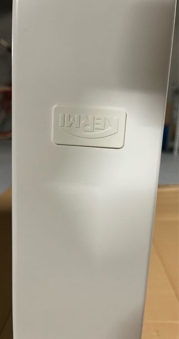 Grzejniki Kermi po demontażu nieużywane