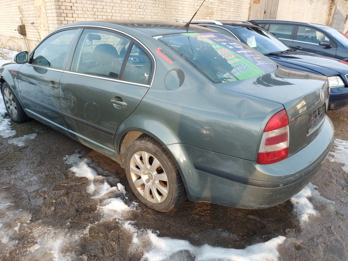 Na części skoda superb 1.9 tdi 115 km BPZ 9599