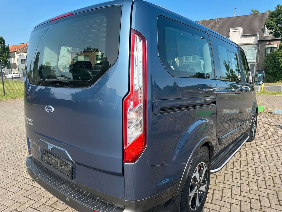 Ford Transit      2023