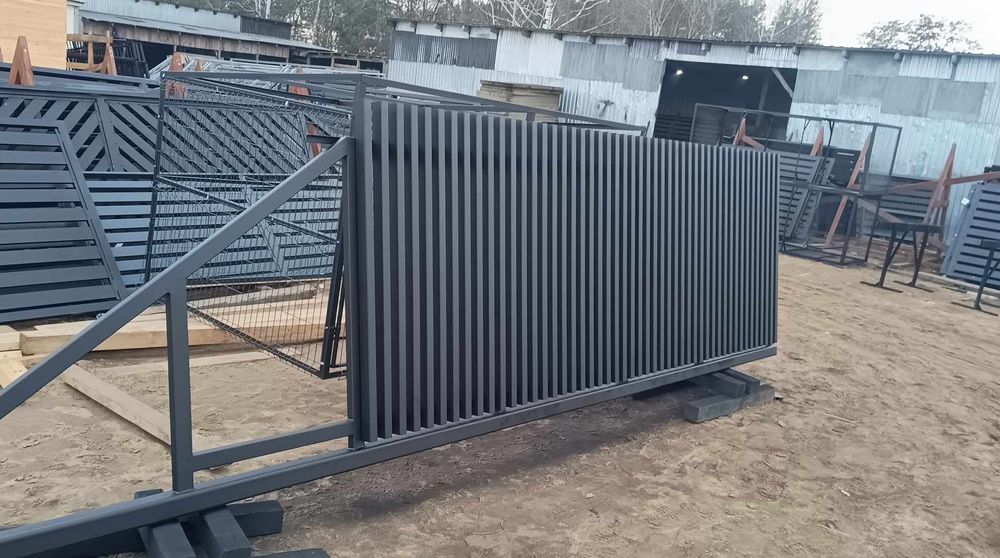 Brama grzebieniowa przesuwna 4m