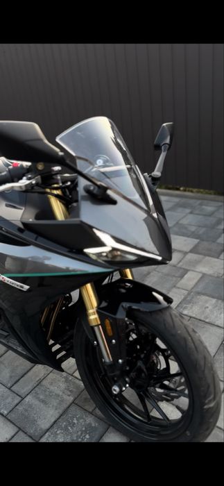 Продам мотоцикл новий