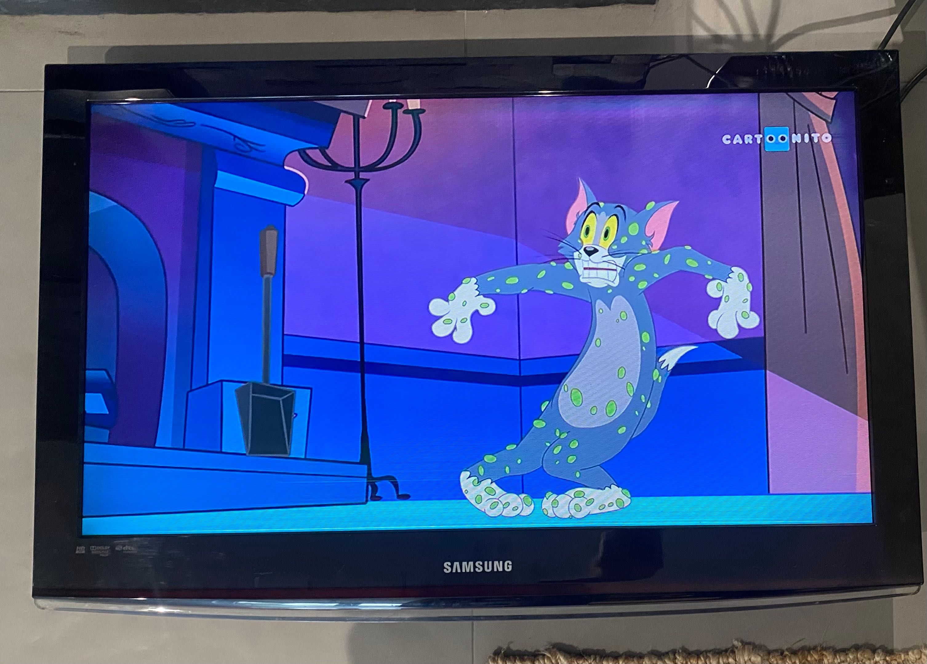 Televisão LCD Samsung 32”