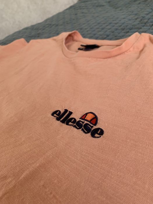 Жіноча нова оригінальная футболка ellesse