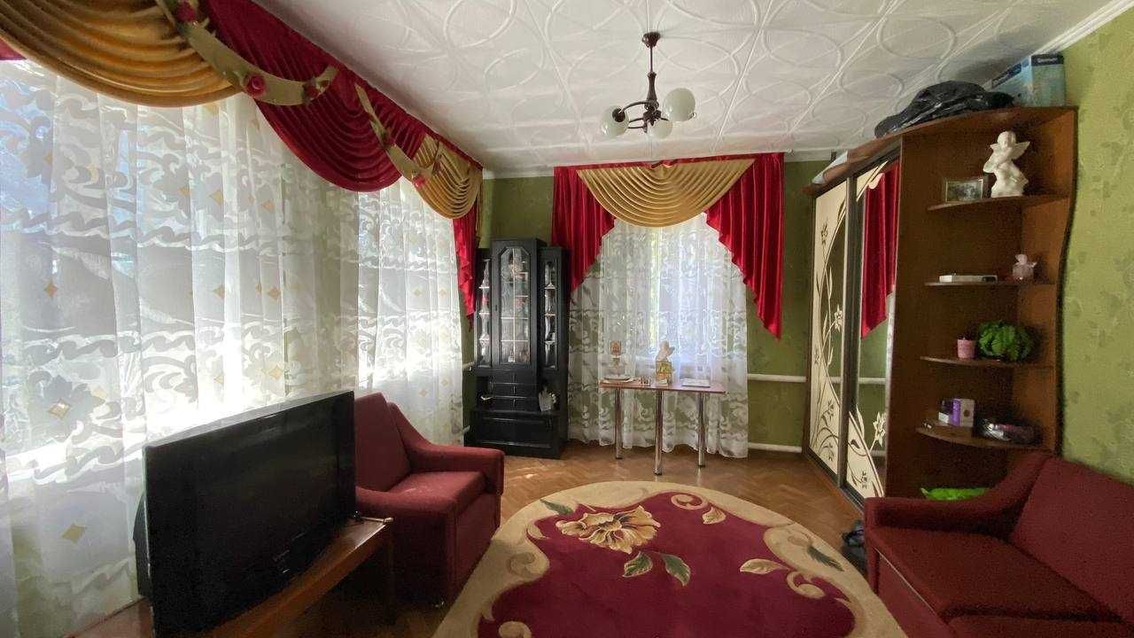 Продам будинок біля районного центру м. Кам'янка