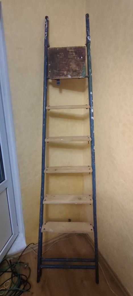 Стремянка металева, 2,20м
