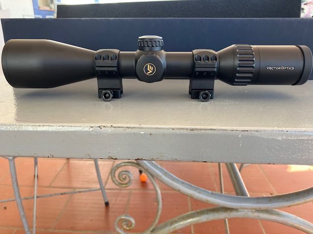 Mira Vector Continental 2-12X50 IR