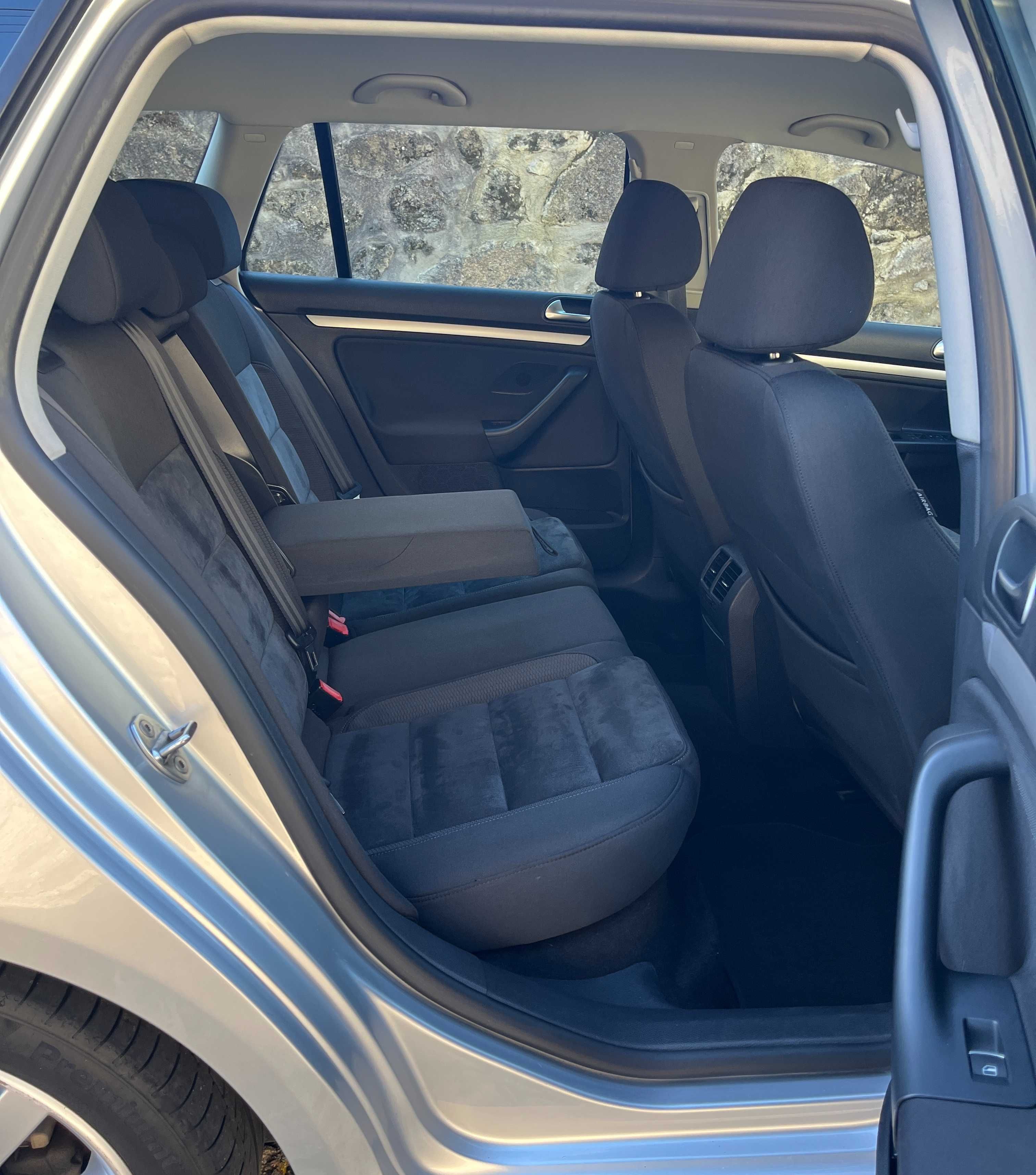 VW Golf Variant 1.6 TDi Highline