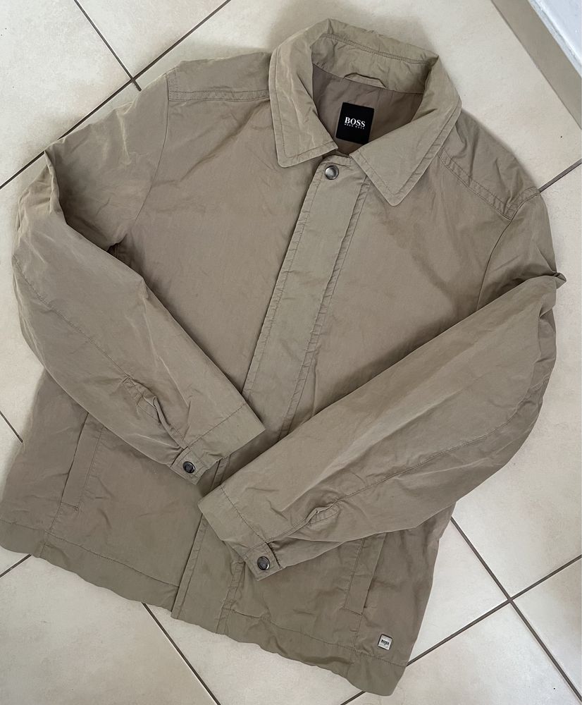 Hugo Boss 52 kurtka lekka przejsciowa
