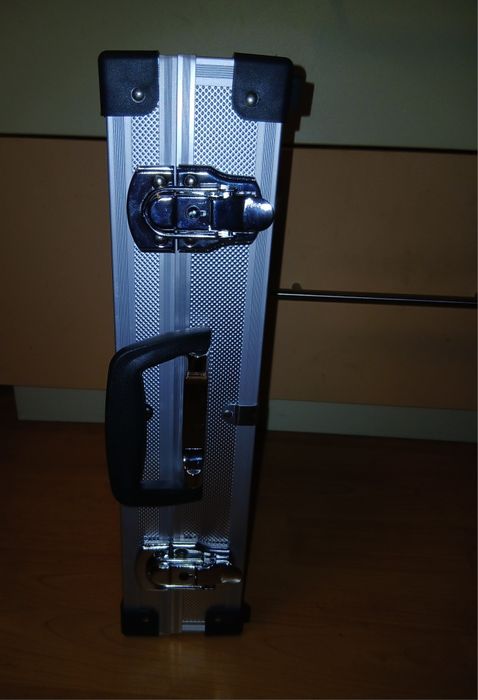 Кейс для листів а4.