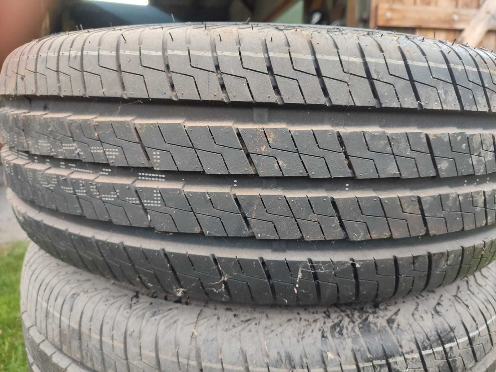 Opony z felgami 235/65/R16C do busa