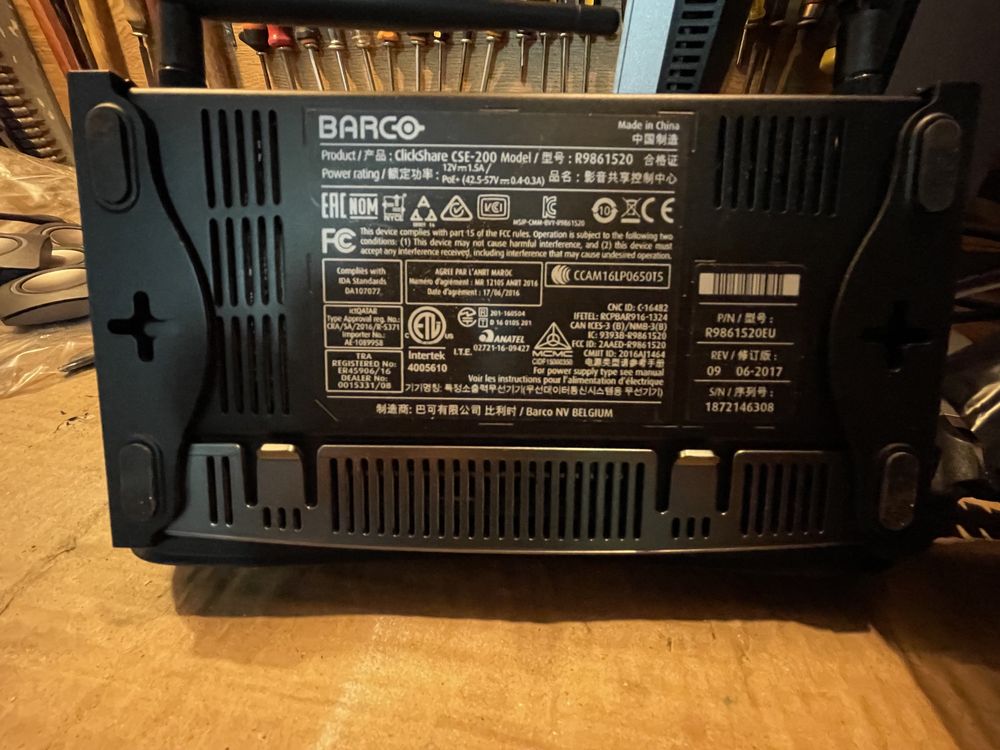 Sistema Barco Clickshare CSE-200