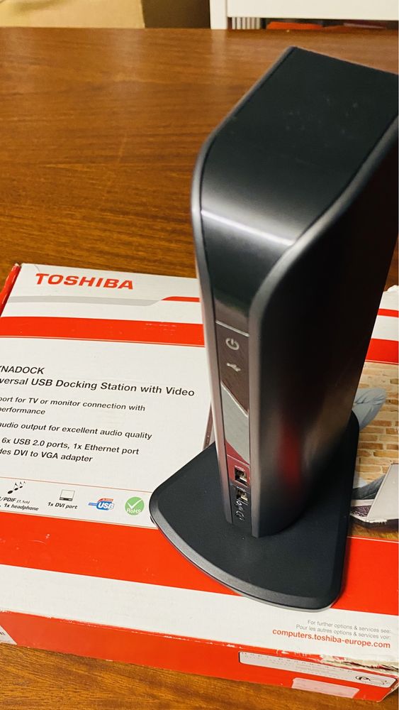 Dynadock TOSHIBA (universal usb docking station)