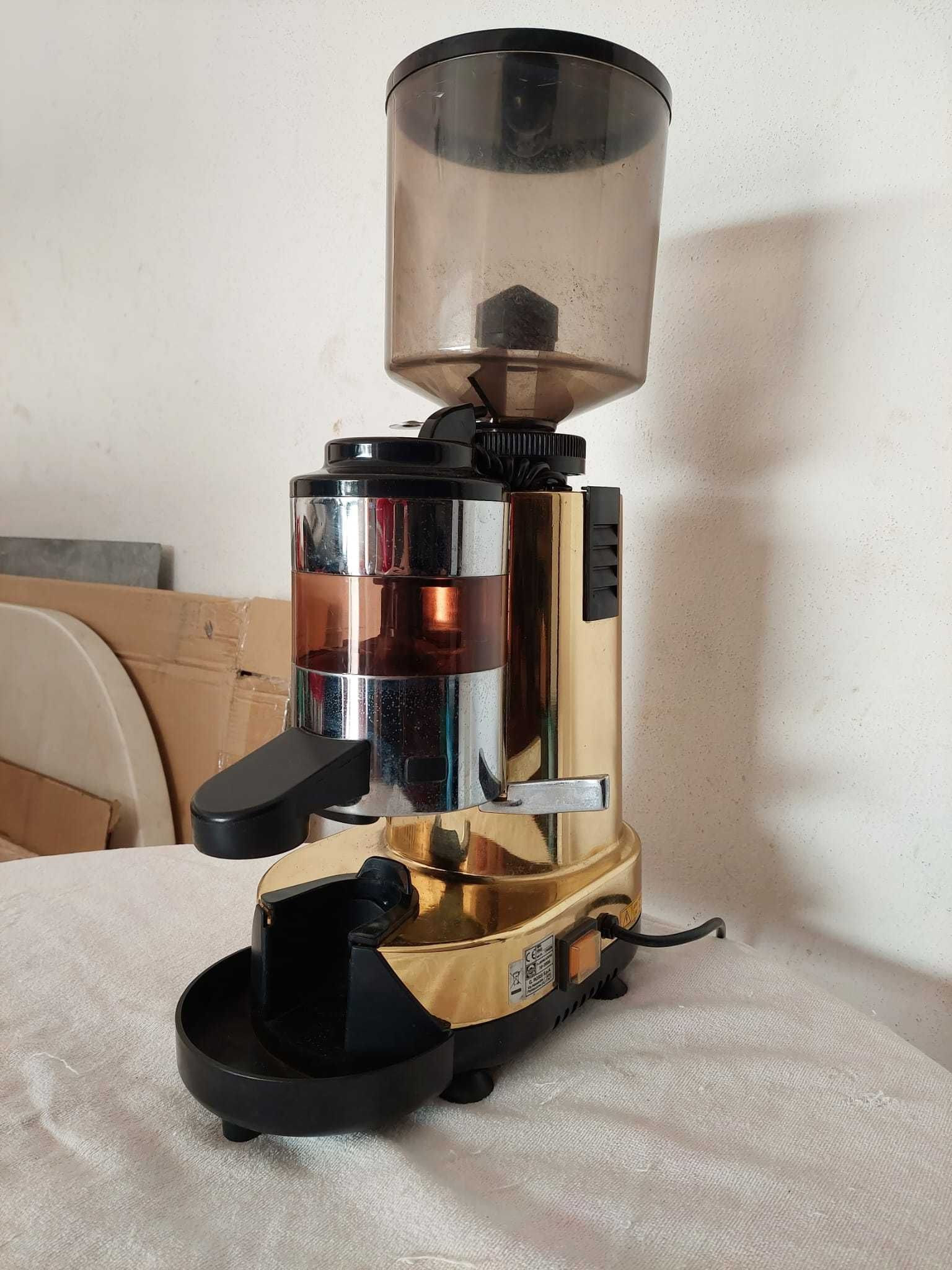 2 Moinhos de café / Equipamento profissional