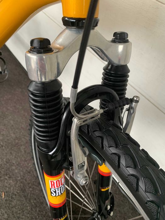 Rower Trek Y11 Carbon Shimano Deore XT Rock Shox Super Stan