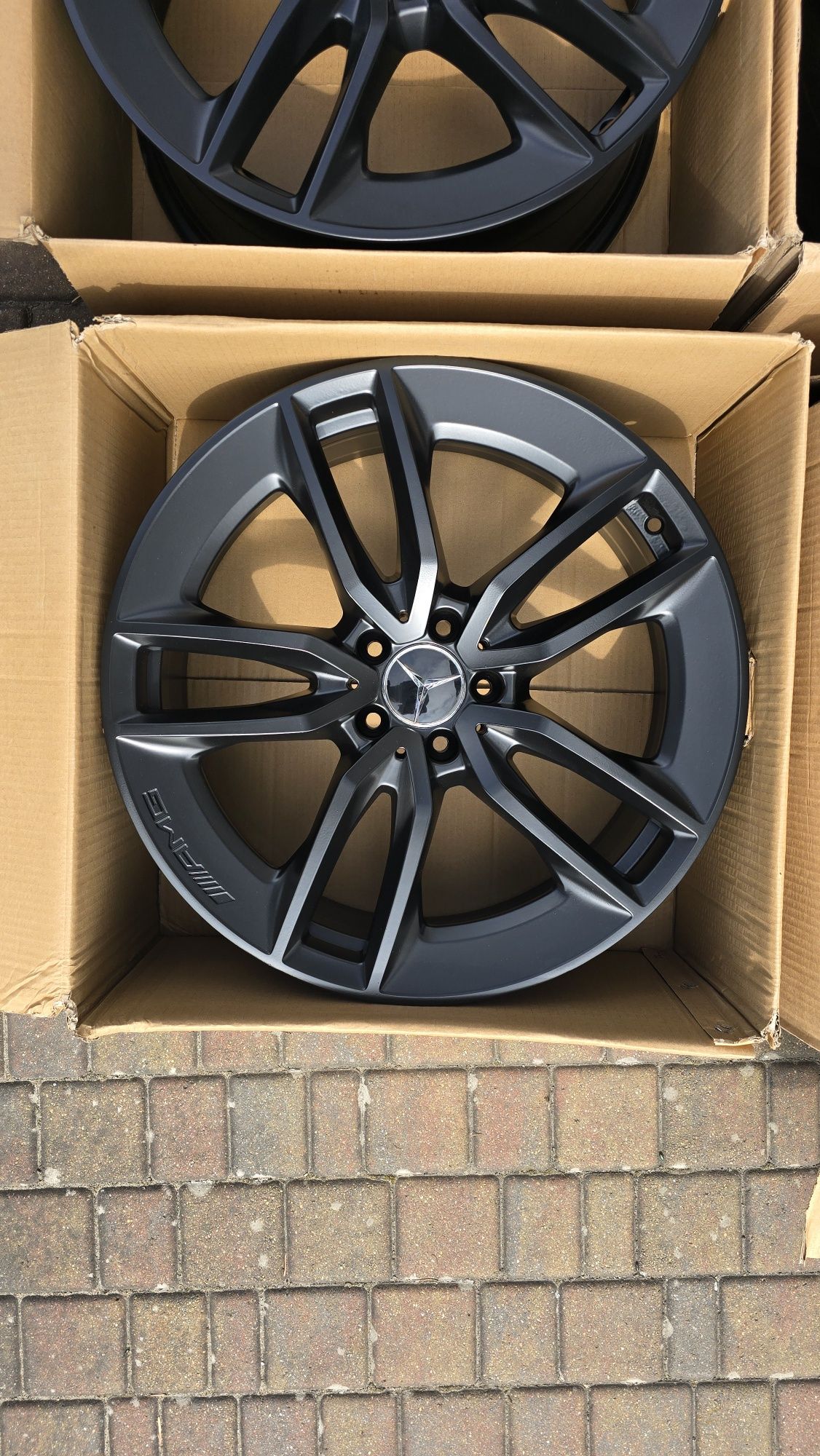 Komplet felg felgi Mercedes w213  w238 E43 E53  20" amg