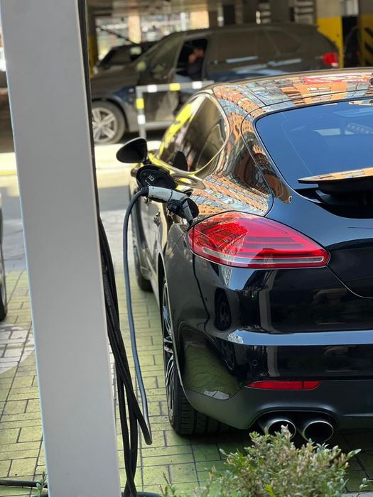 Porsche Panamera S E-hybrid
