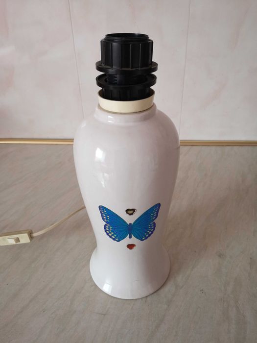 Lampa stojąca (bez żyrandola)