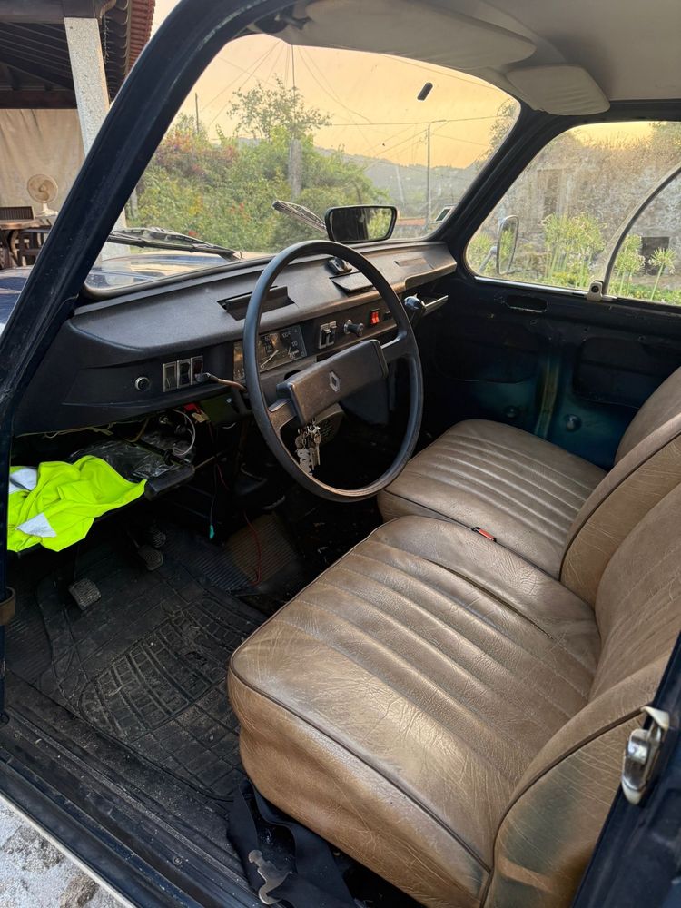 Renault 4L de 1977