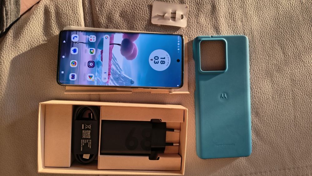Motorola edge 40 neo 12/256